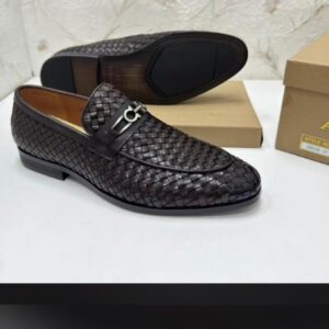 Chaussures très haut qualité