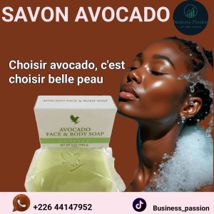 Savon Naturel à l'Avocat : Hydratation Profonde & Peau Éclatante