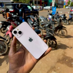 iPhone 13 Simple 128 Go - Performance et Élégance pour l'Afrique - TETProgram